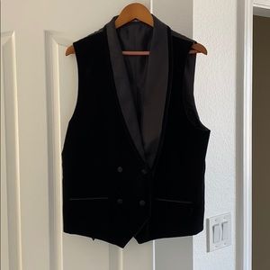 Express velvet suit vest
